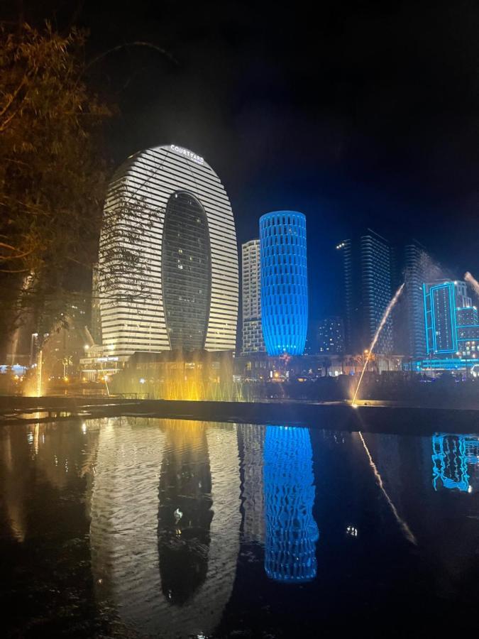 Apartment 16,26,27 Floors In Alliance Palace Batumi Exterior foto
